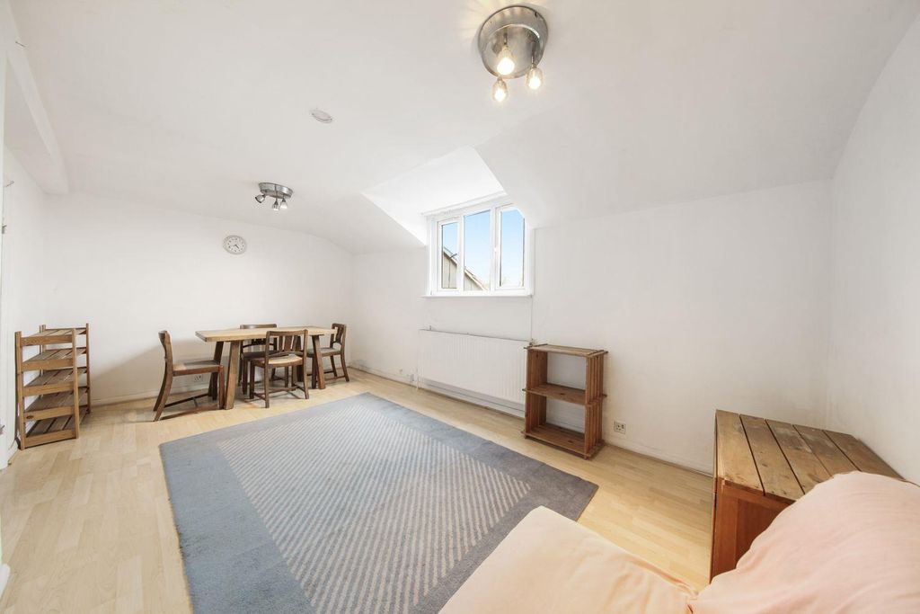 Property photo 1 of 6 19360174 (2).Jpg