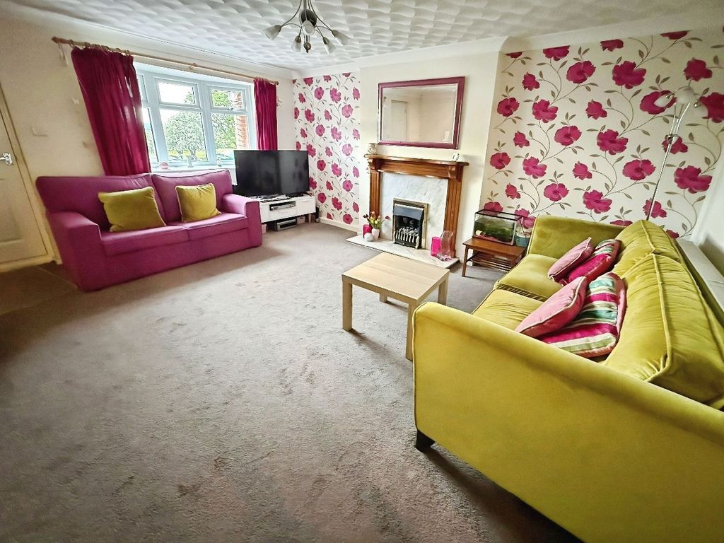 Property photo 2 of 20 Reception Room