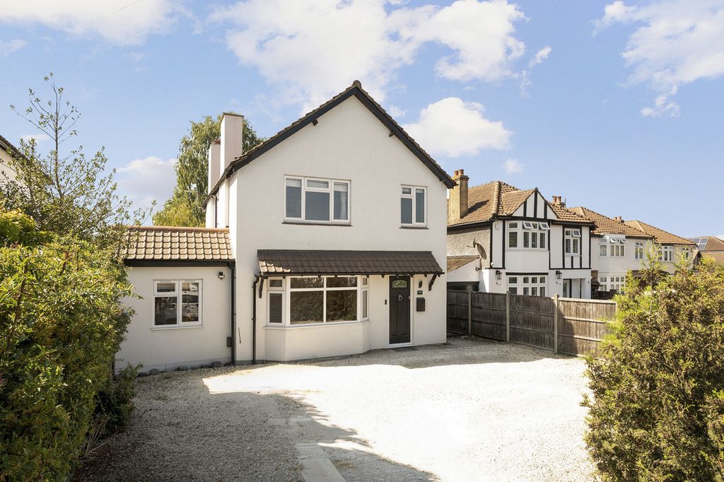 Property photo 1 of 16