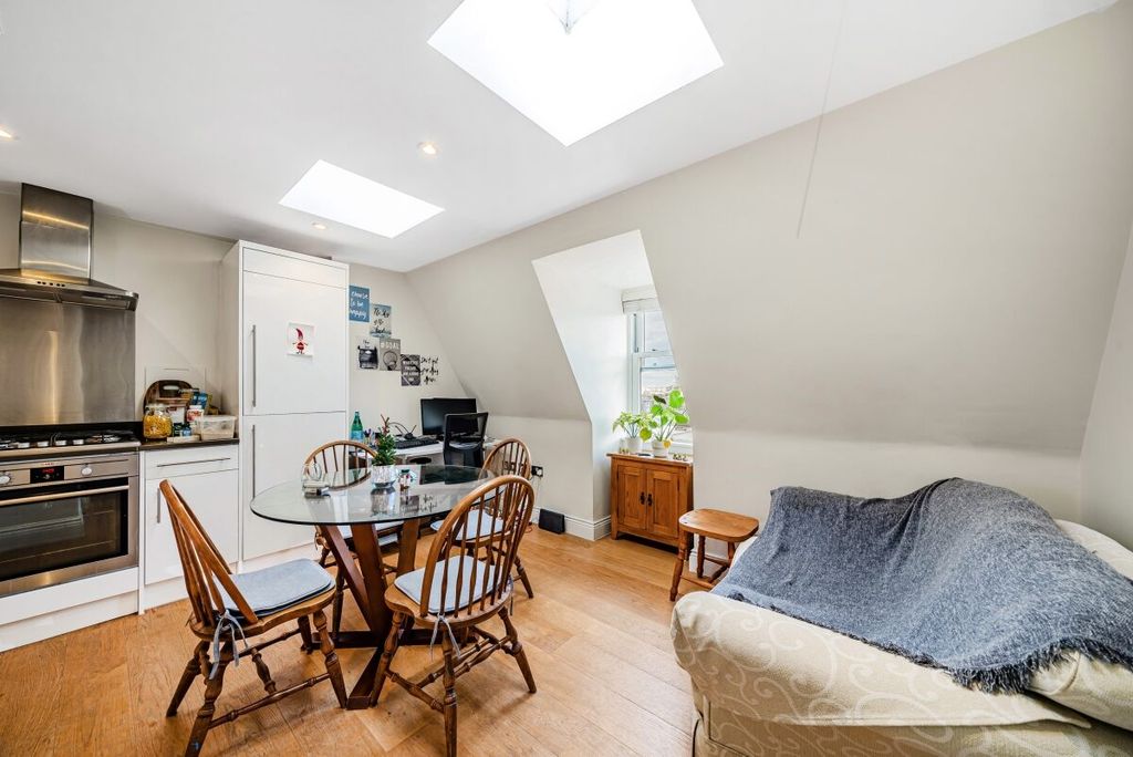 Property photo 1 of 10 1117231 (3)