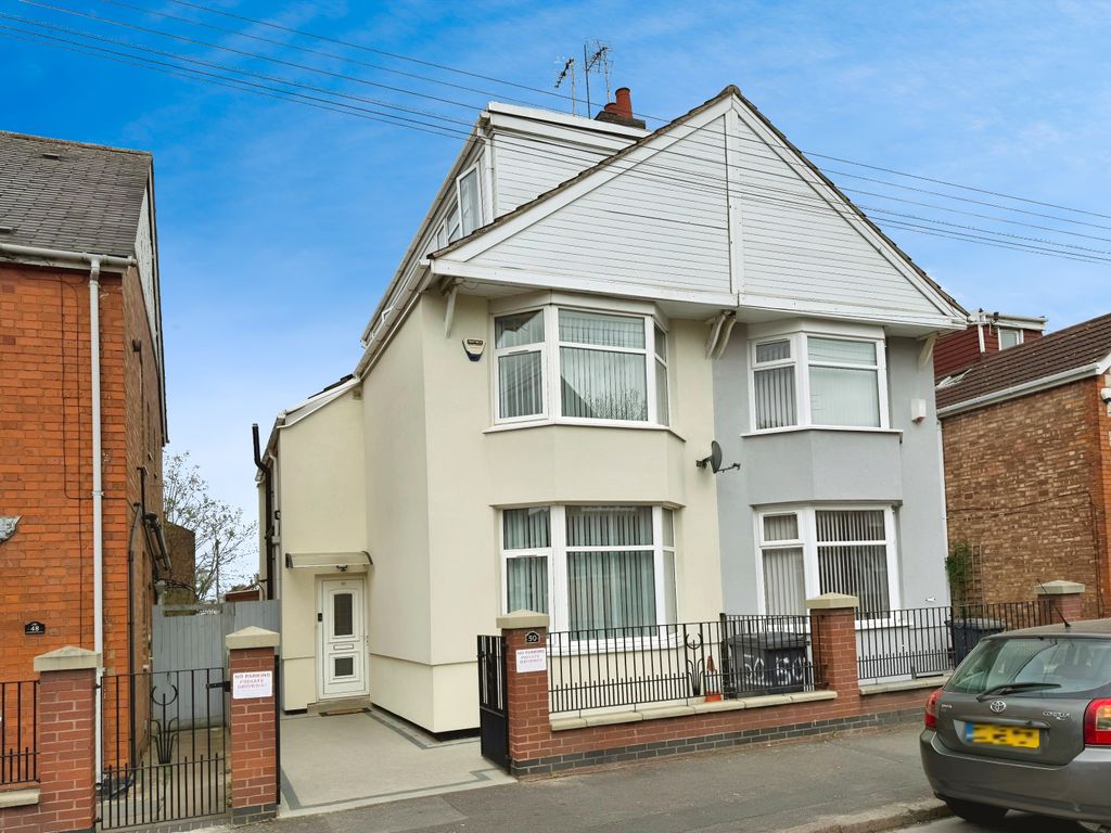 Property photo 1 of 25