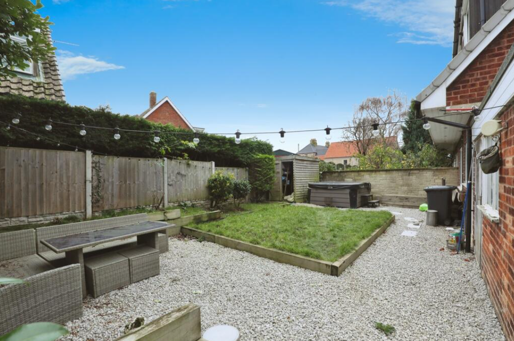 Property photo 3 of 16 Image017.Png