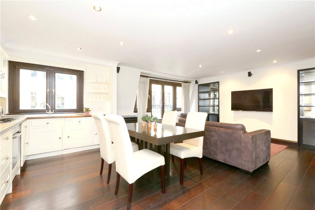 Property photo 2 of 11 Picture No. 25