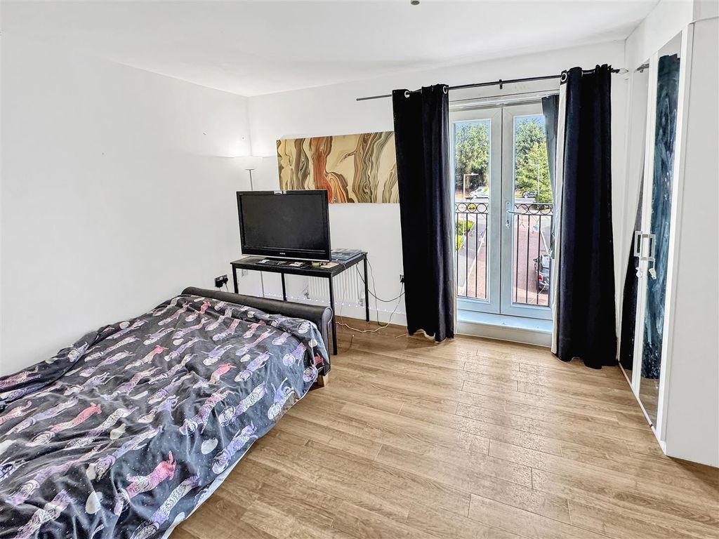 Property photo 3 of 7 8A0Ab1B93De7Aff270095Fe9Ff73563192584F69.Jpg