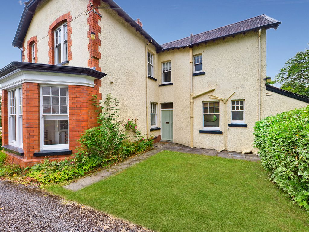 Property photo 1 of 36