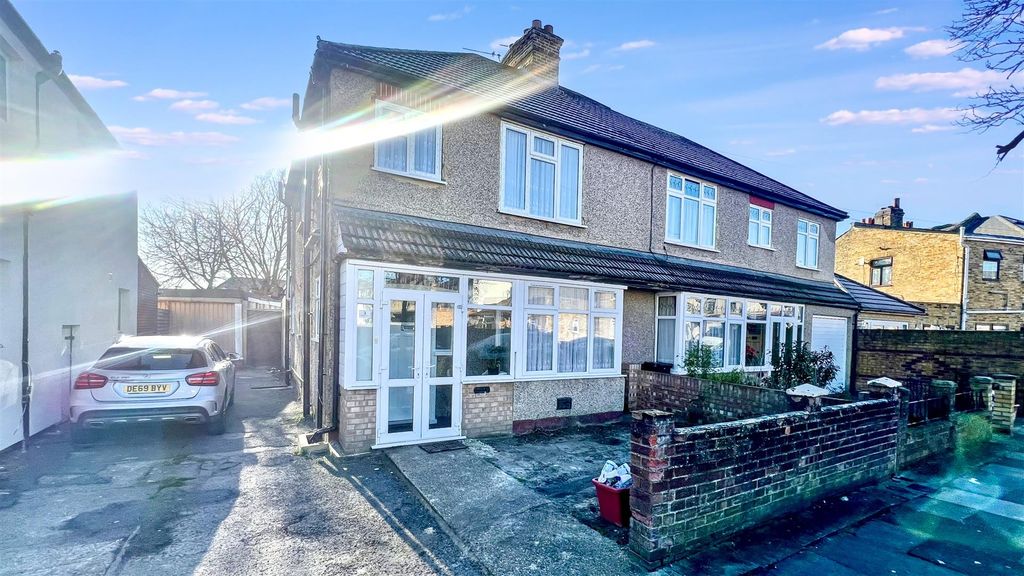 Property photo 1 of 12 View Of Front