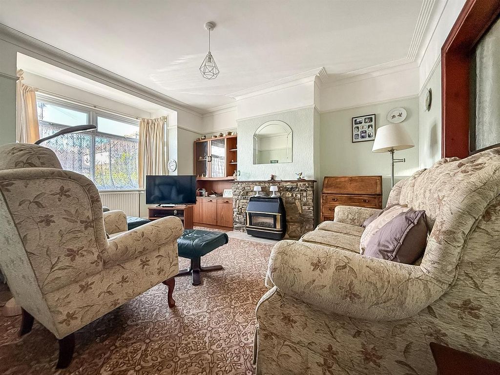 Property photo 3 of 17 Photo-2026-03-16-09-11-44.Jpg