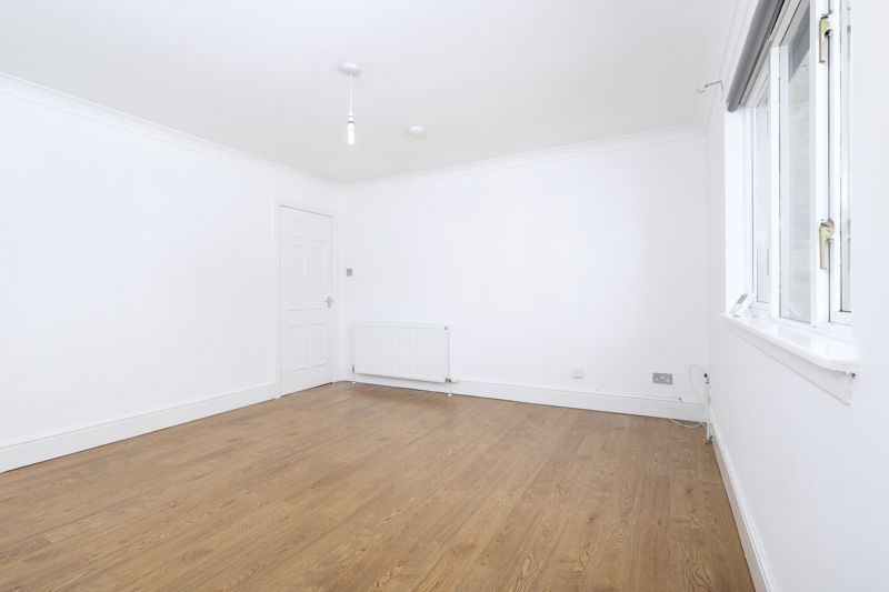 Property photo 3 of 37 Photo 3