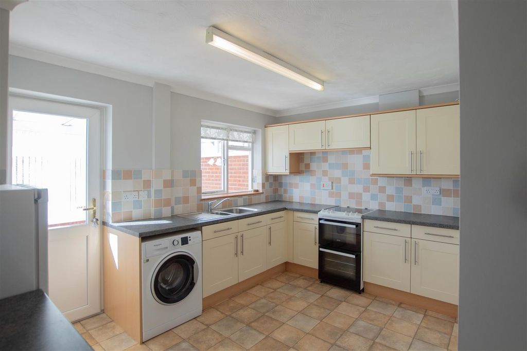 Property photo 3 of 13 Img_0217.Jpg