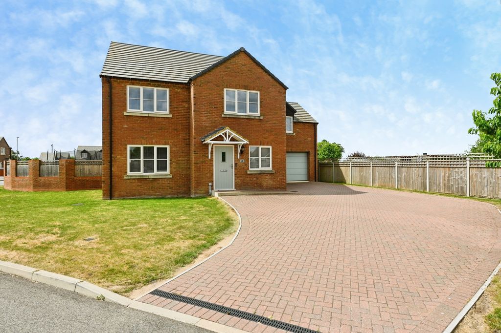 Property photo 1 of 21 Pbox-Img.Jpg