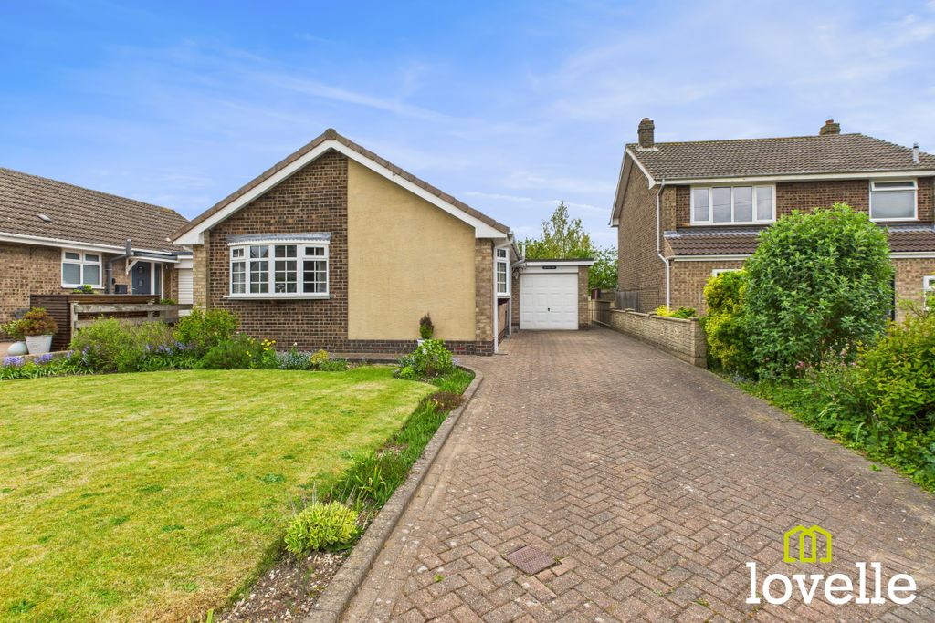 Property photo 1 of 23