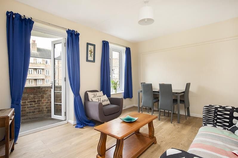 Property photo 2 of 18 (Main)