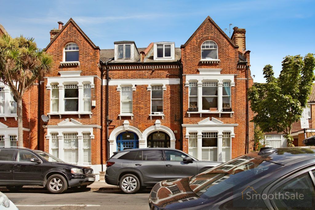 Property photo 1 of 17