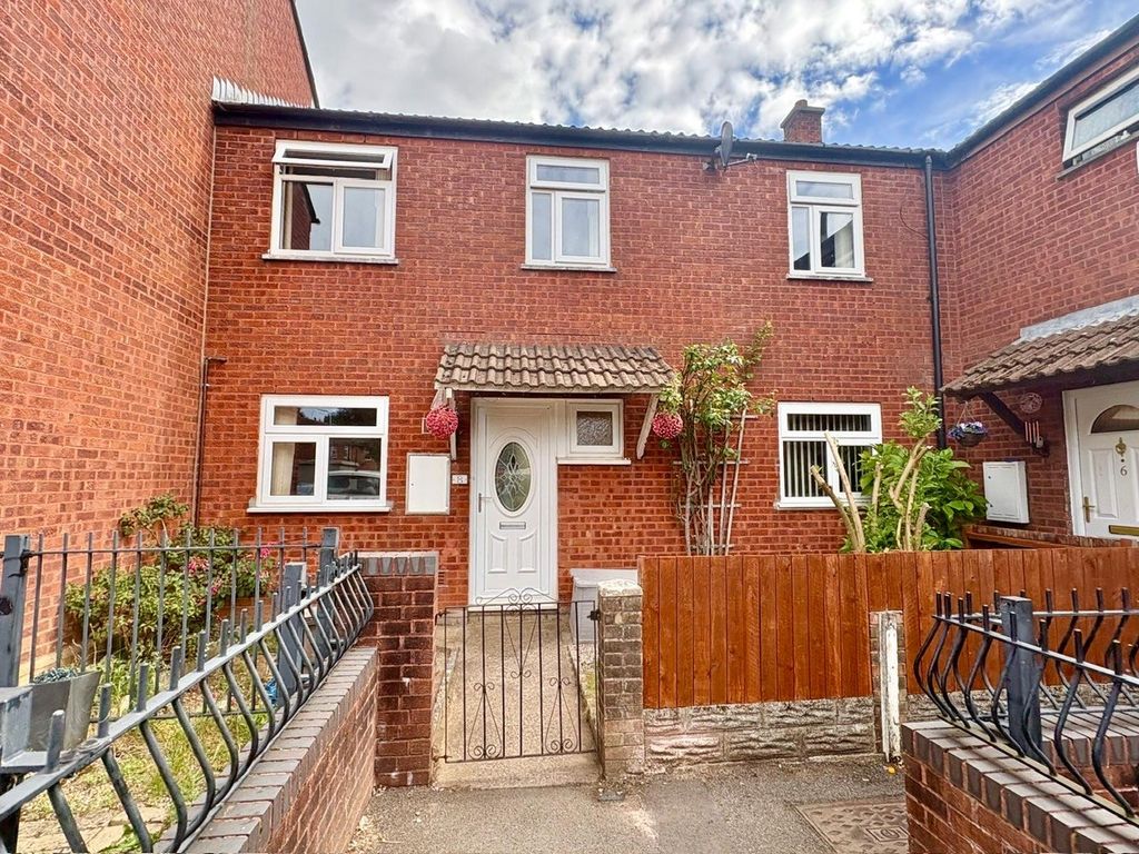 Property photo 1 of 11