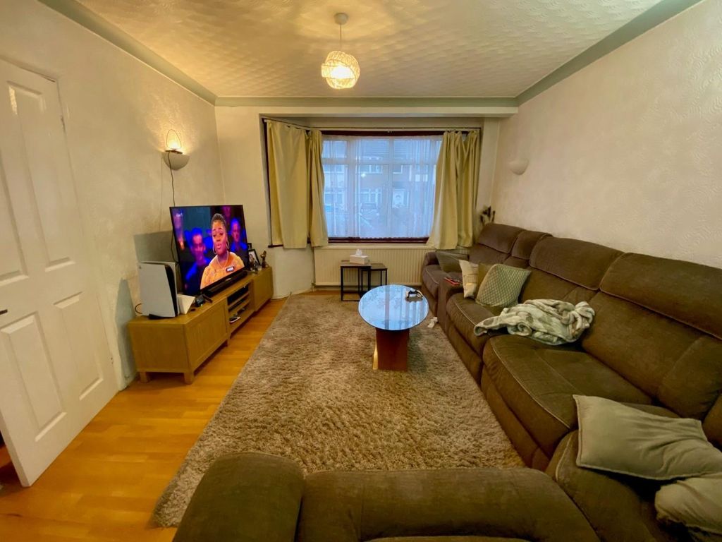 Property photo 2 of 14 R11.Jpg