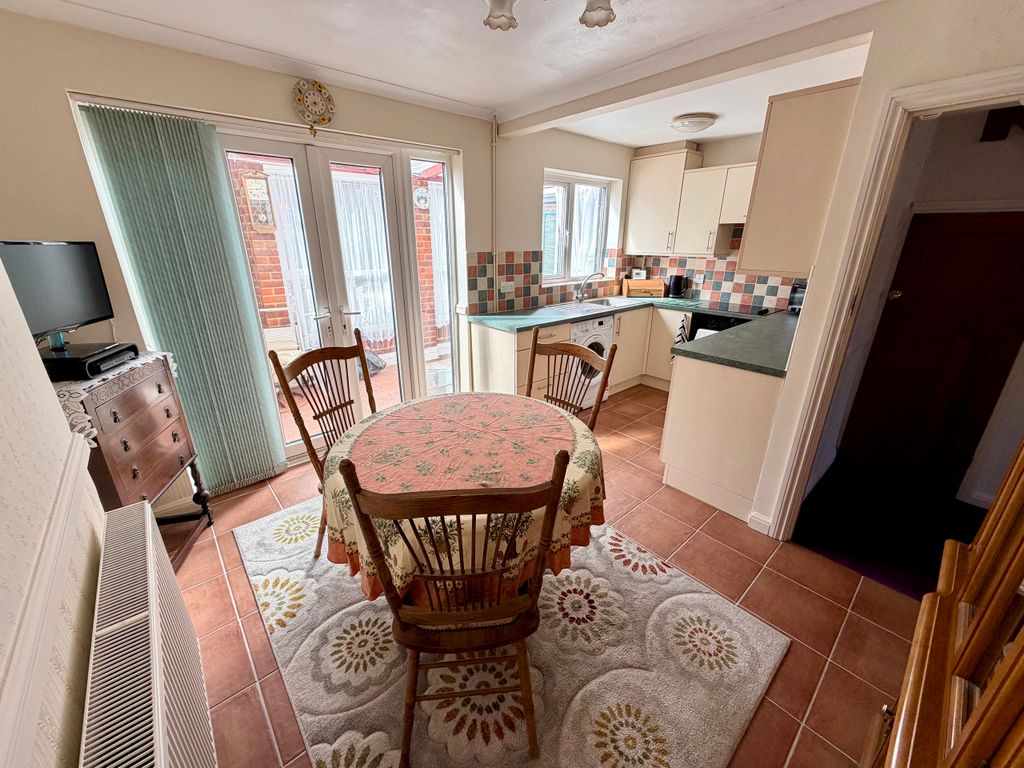 Property photo 3 of 17 Img_0144.Jpeg