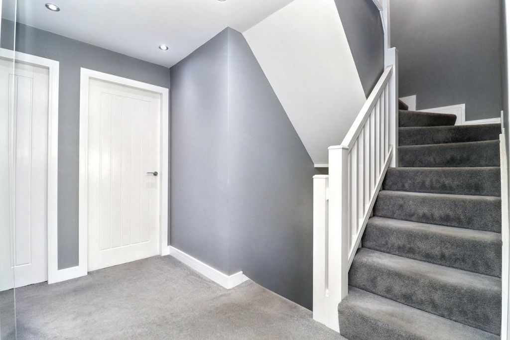 Additional image 22 of 5 bed detached house for saleWainwright Walk, Seaton Carew, Hartlepool TS25