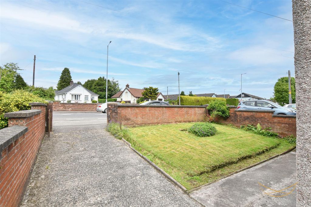Property photo 3 of 34 Dhp-16.Jpg