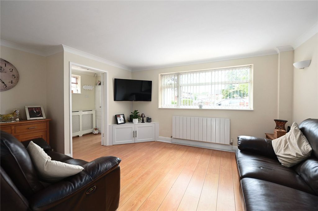 Property photo 3 of 18 Picture No. 26