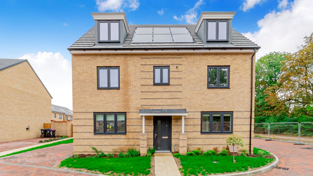 Property photo 2 of 27 Photo