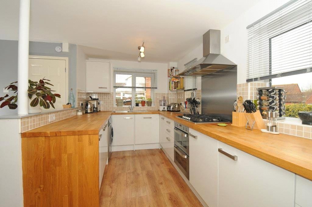 Property photo 2 of 7 Picture No. 11