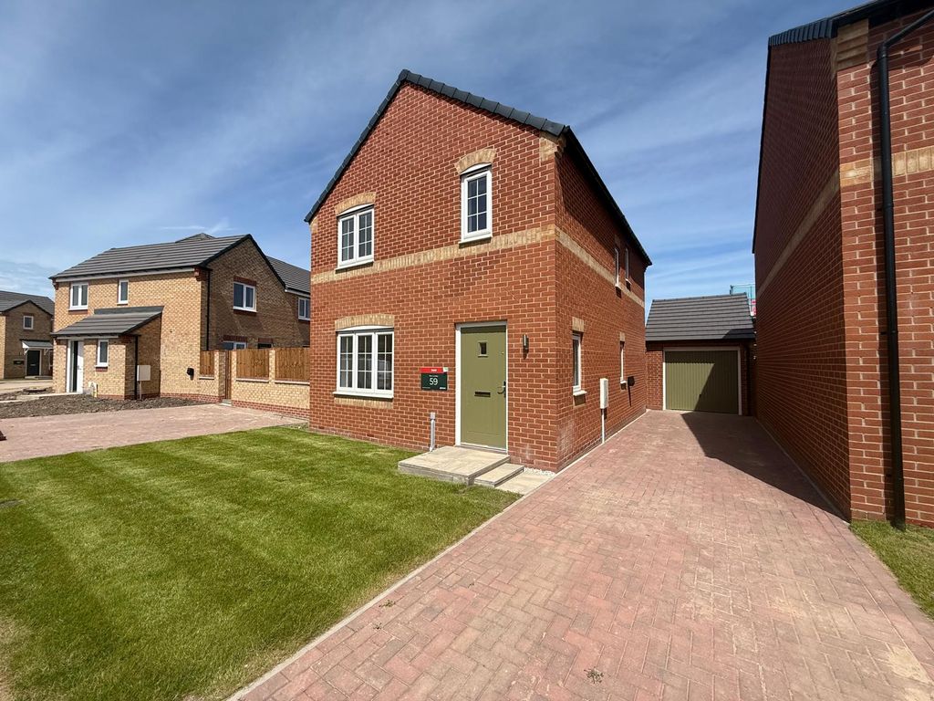 Property photo 1 of 12 Whatsapp Image 2026-06-22 At 13.42.27