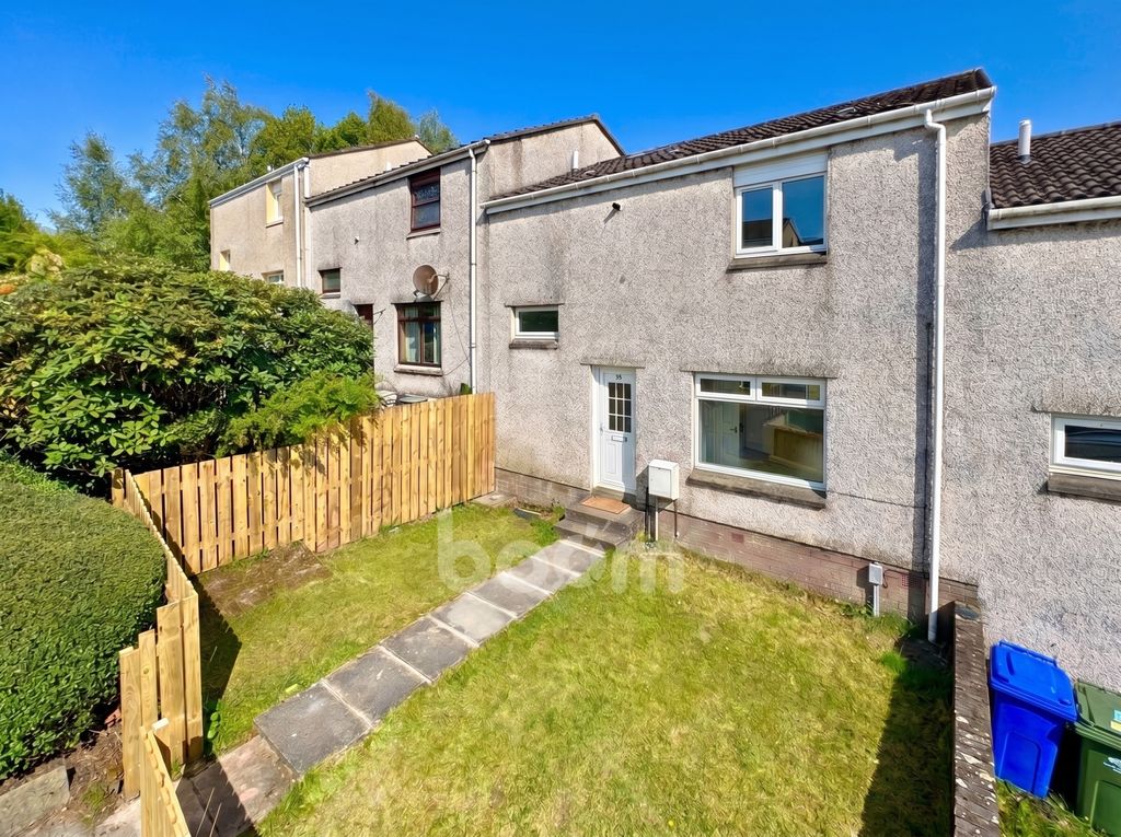 Property photo 3 of 26 Holms Crescent, Erskine External