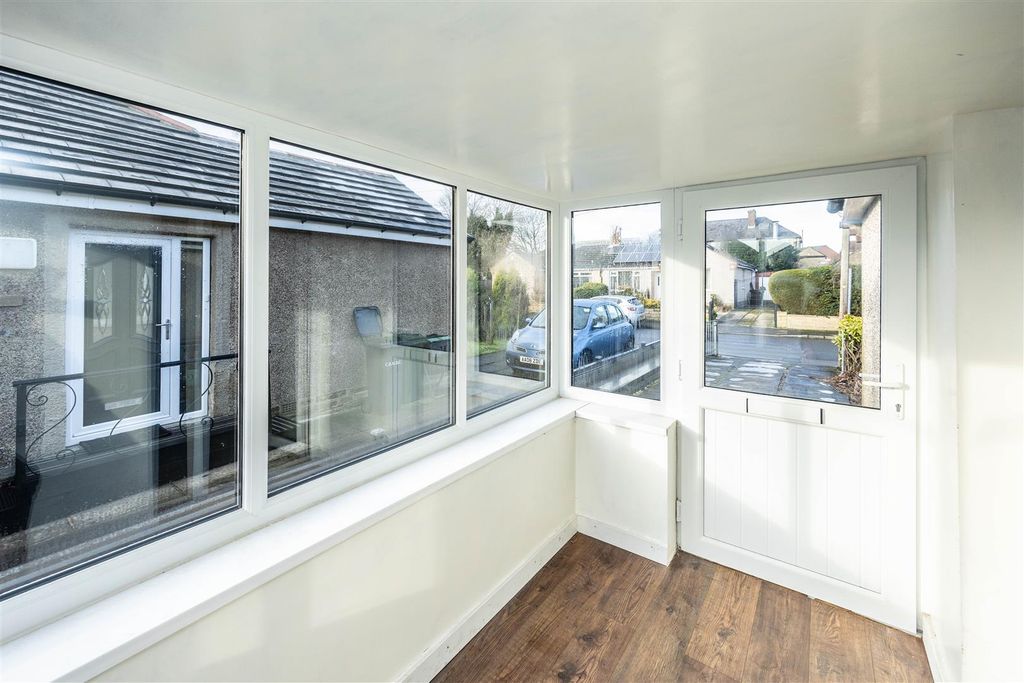 Property photo 3 of 16 18Mgbrad-140126-13.Jpg