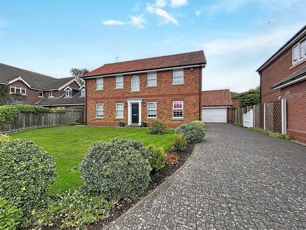 Property photo 1 of 38