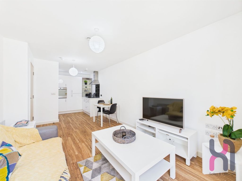 Property photo 1 of 5