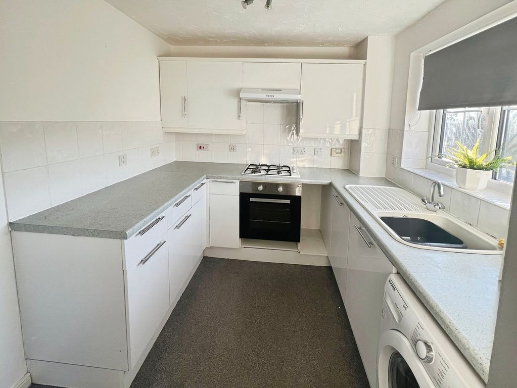 Property photo 3 of 15