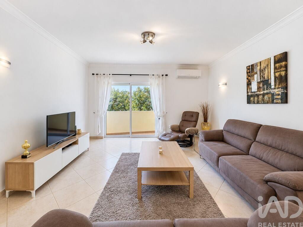 Property photo 2 of 30