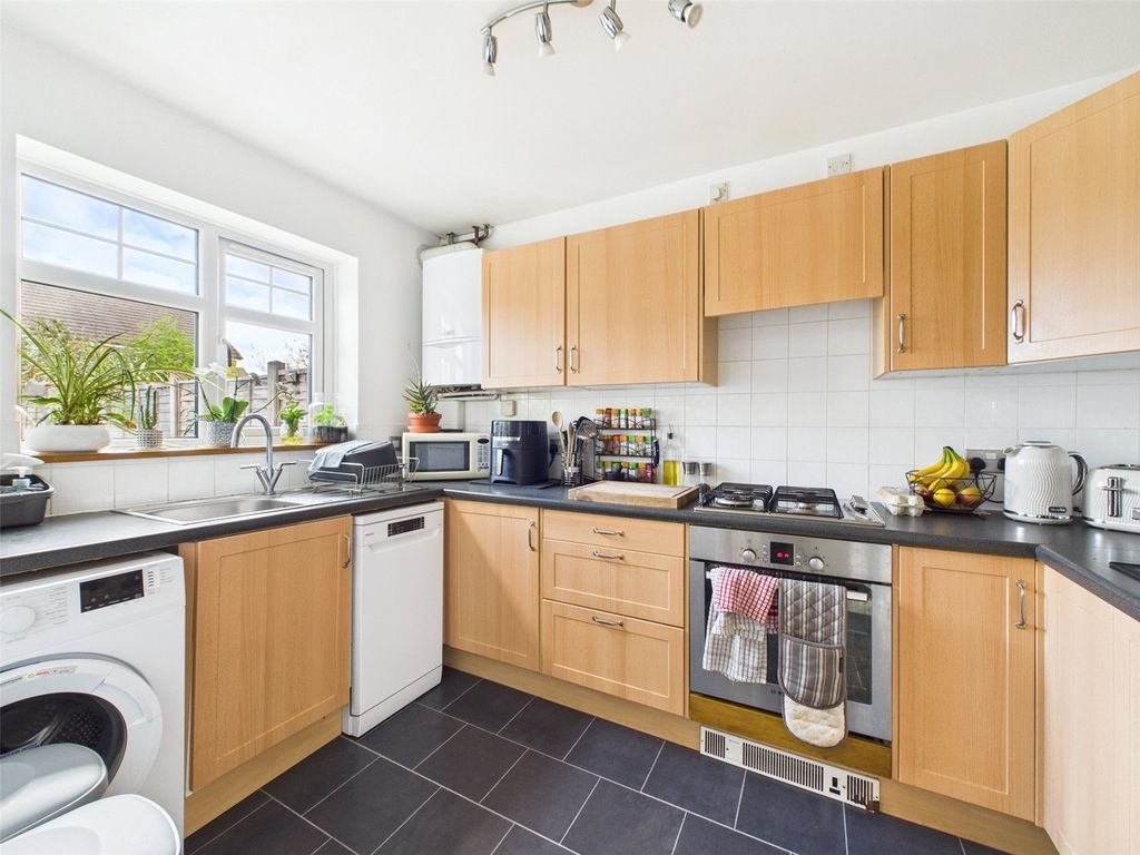 Property photo 3 of 12 Picture No. 05