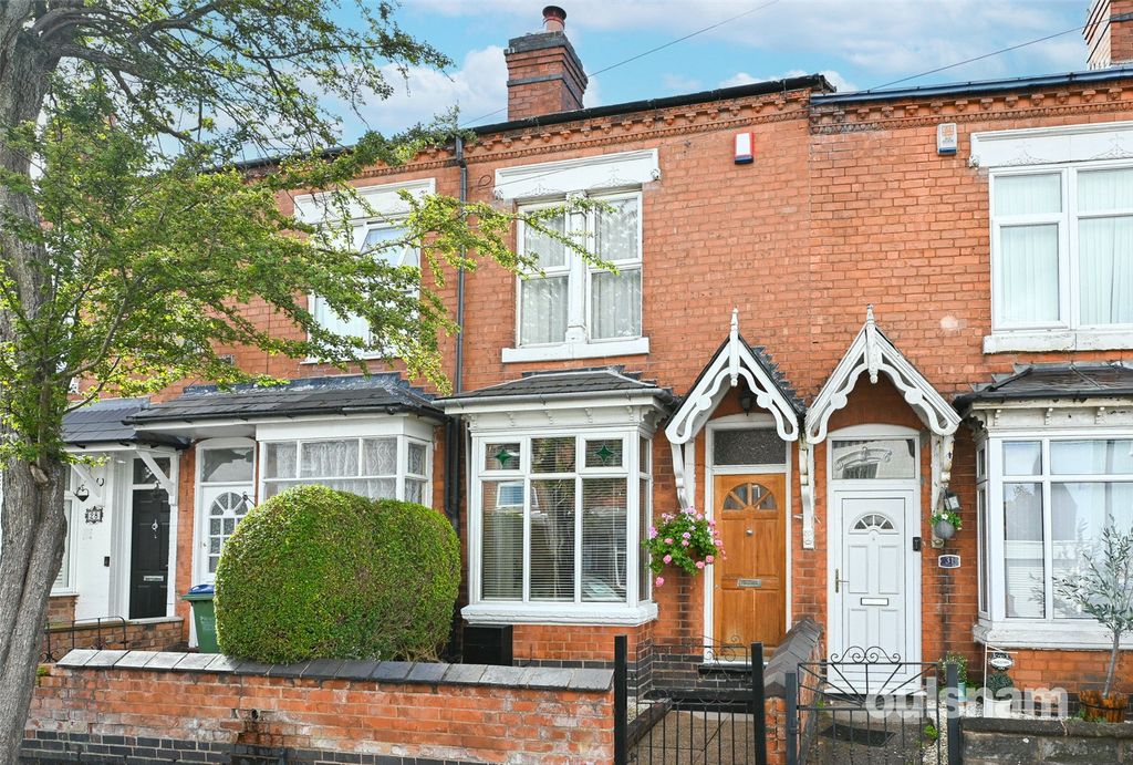 Property photo 1 of 34 Picture No. 04