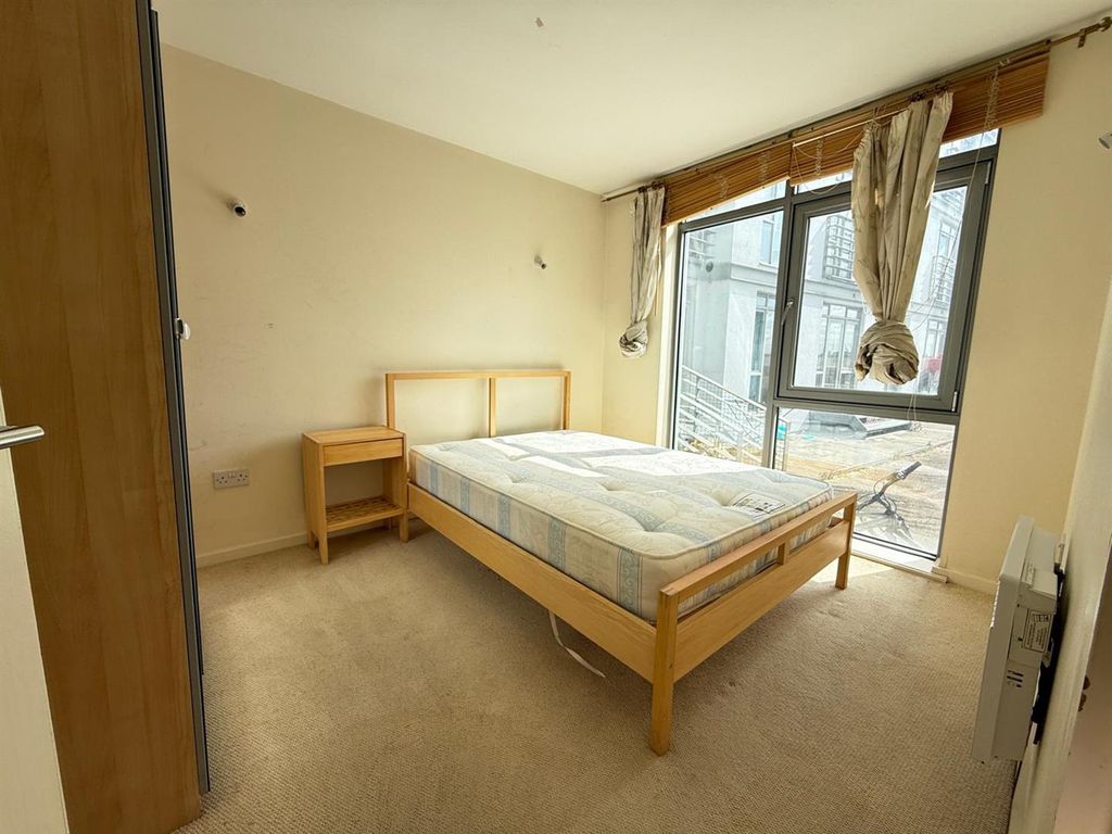 Property photo 3 of 6 05.Jpeg