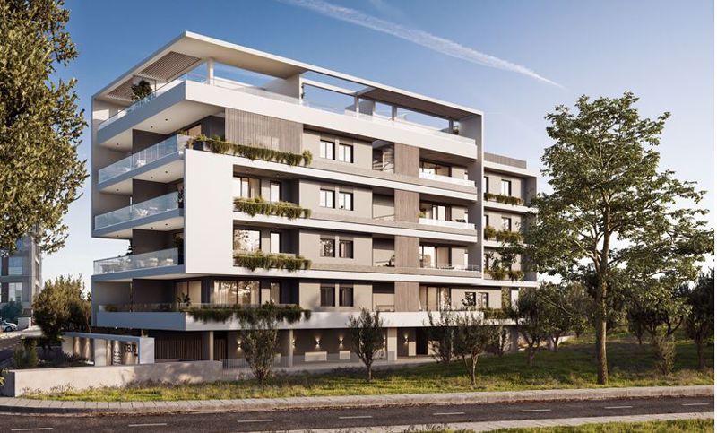 Property photo 1 of 5 Apartment Building
