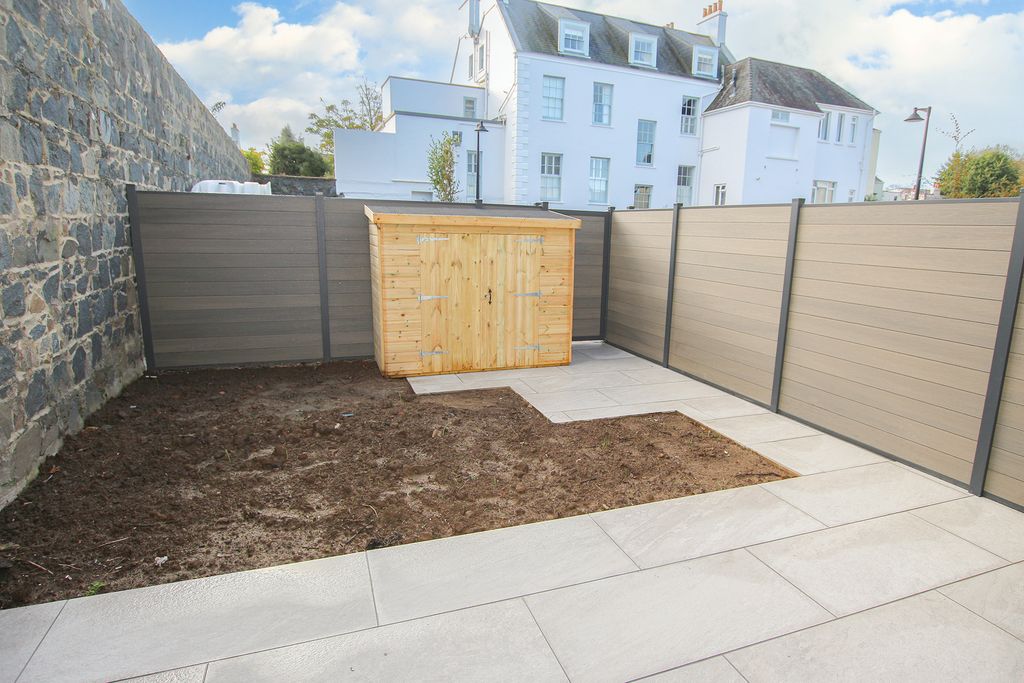 Additional image 14 of 3 bed property to rentLa Grange, St Peter Port, Guernsey GY1