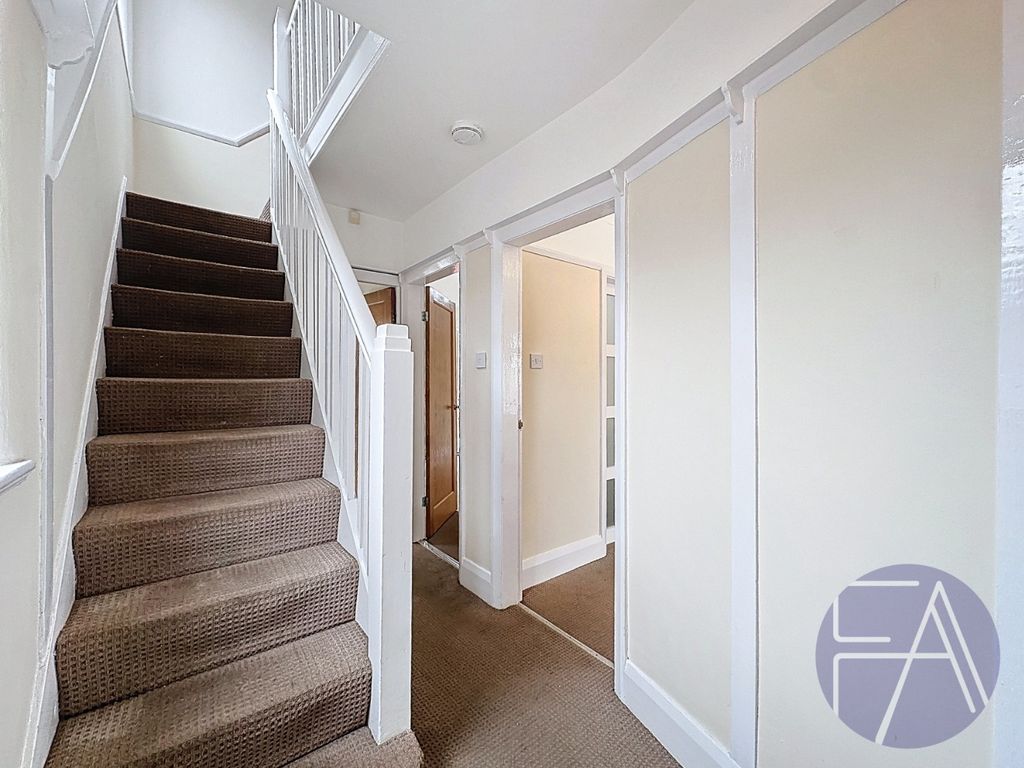 Property photo 2 of 24 4843841