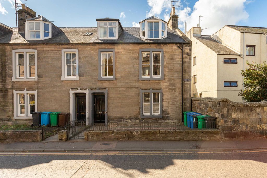 Property photo 1 of 30