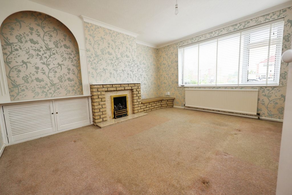 Property photo 3 of 17 4287194