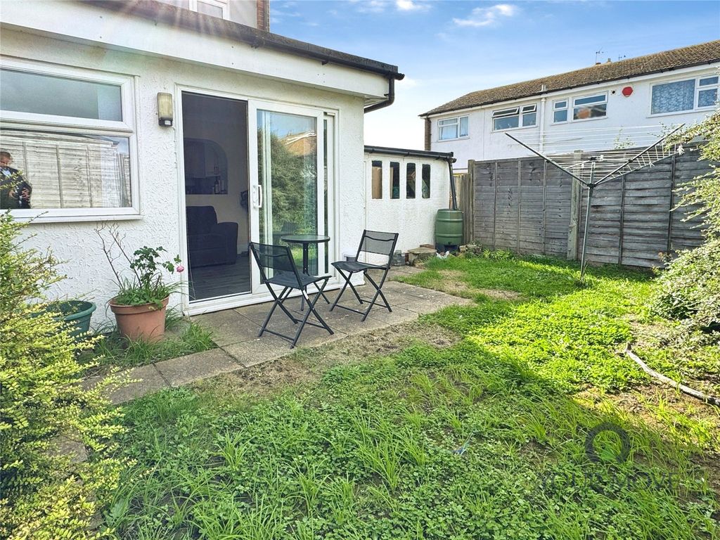 Property photo 2 of 20 Garden