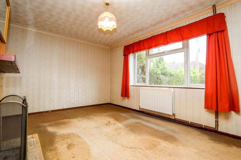 Property photo 2 of 11 Sitting Room