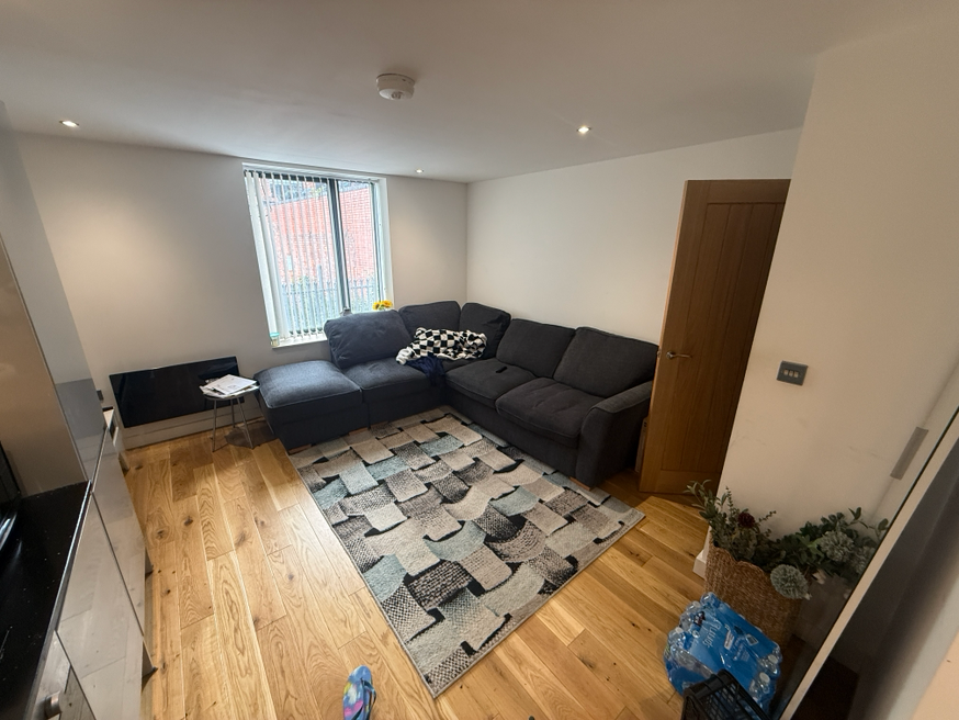 Property photo 1 of 5