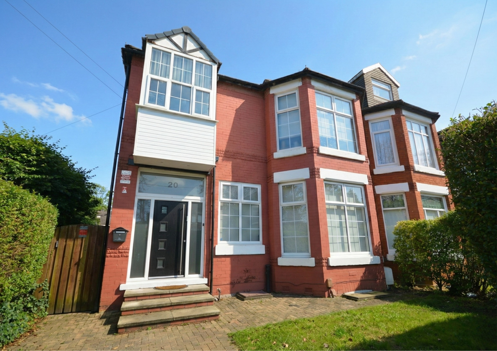 Property photo 1 of 26 Rutland Drive, Salford M7 4Wj
