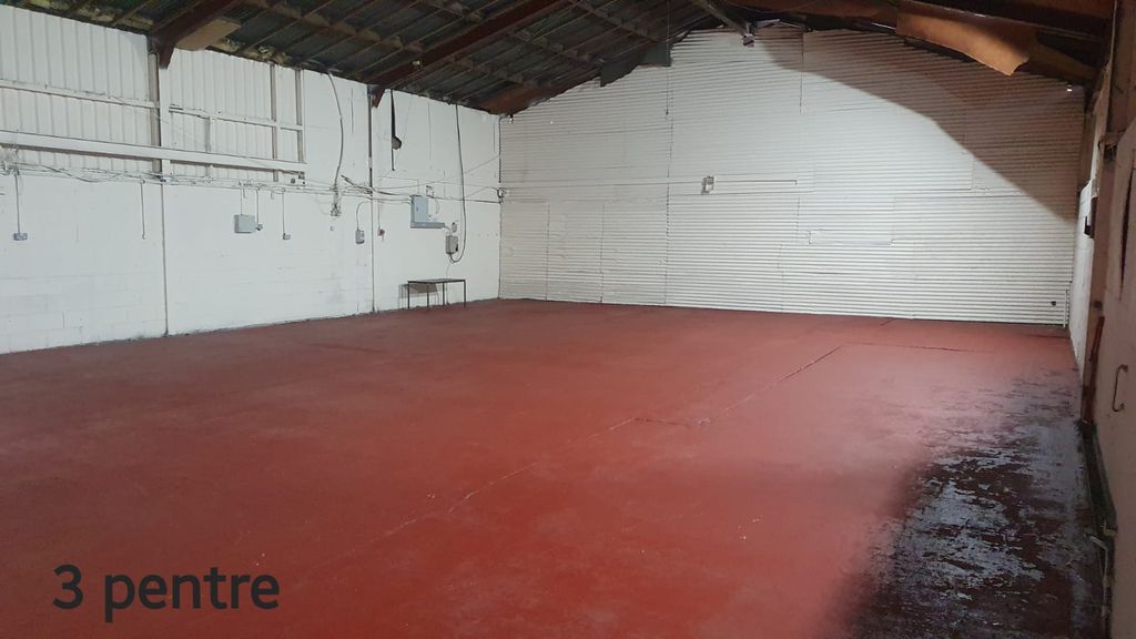 Property photo 3 of 3