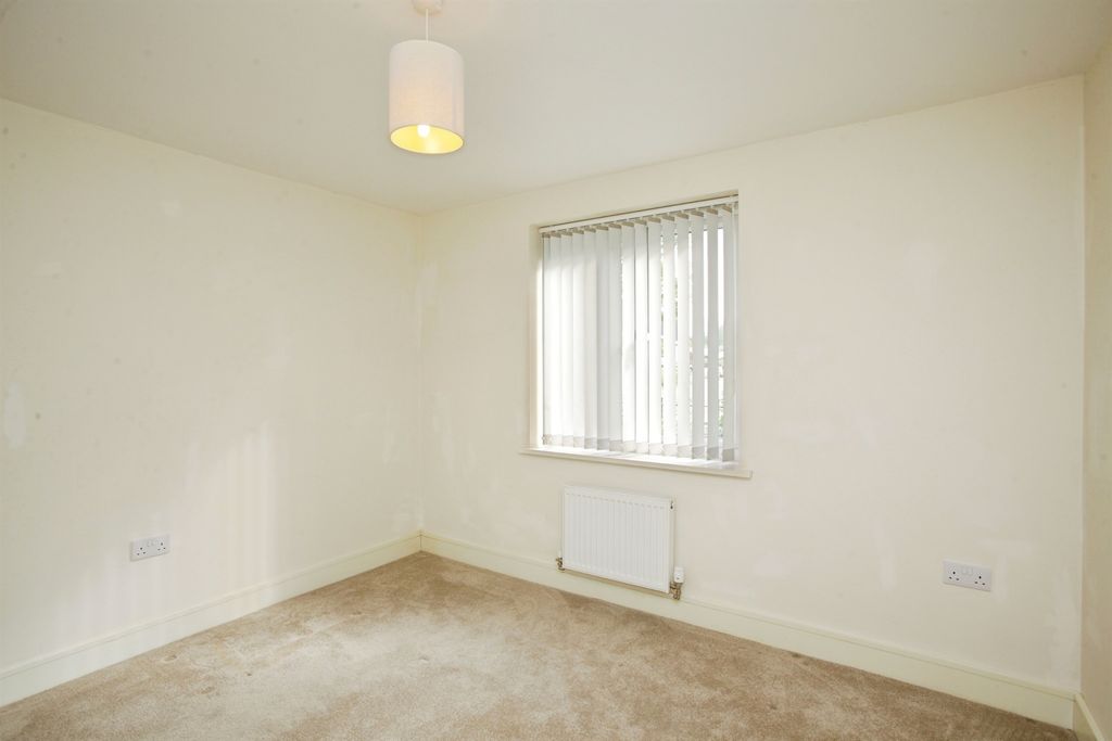 Additional image 16 of 2 bed flat for saleWeinstock Court Tainter Close, Rugby CV21