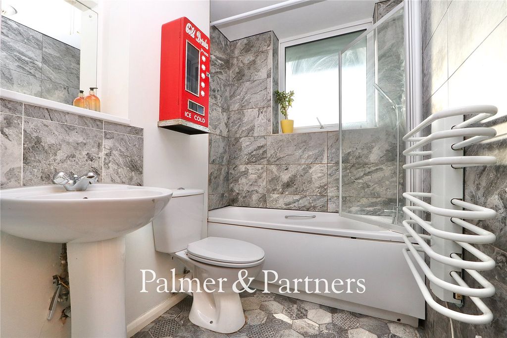 Property photo 3 of 20 Picture No. 03