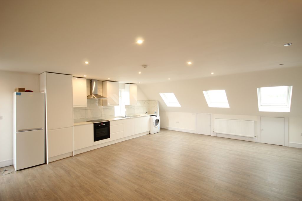 Property photo 1 of 6 Ealing Road, Wembley, Middlesex, Ha0