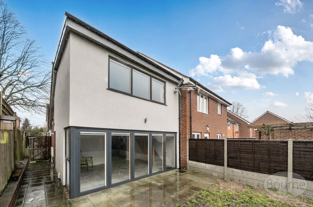 Property photo 1 of 21 Picture No. 18