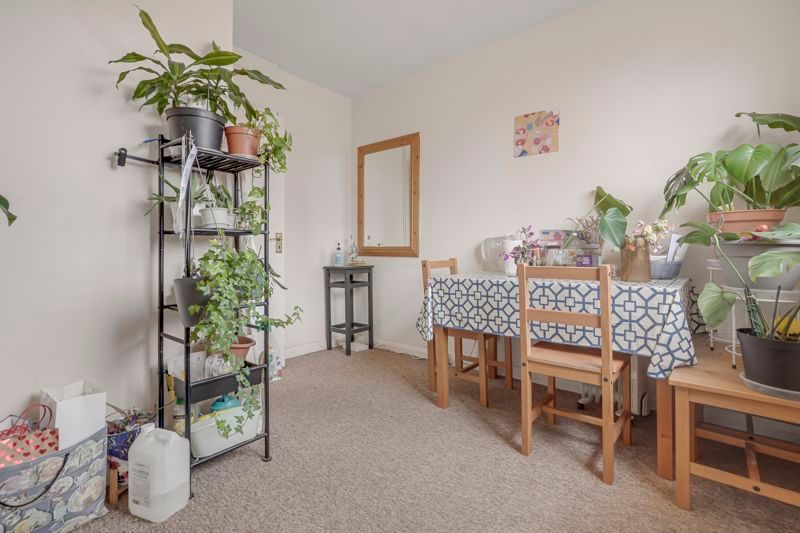 Property photo 2 of 16 Photo 17